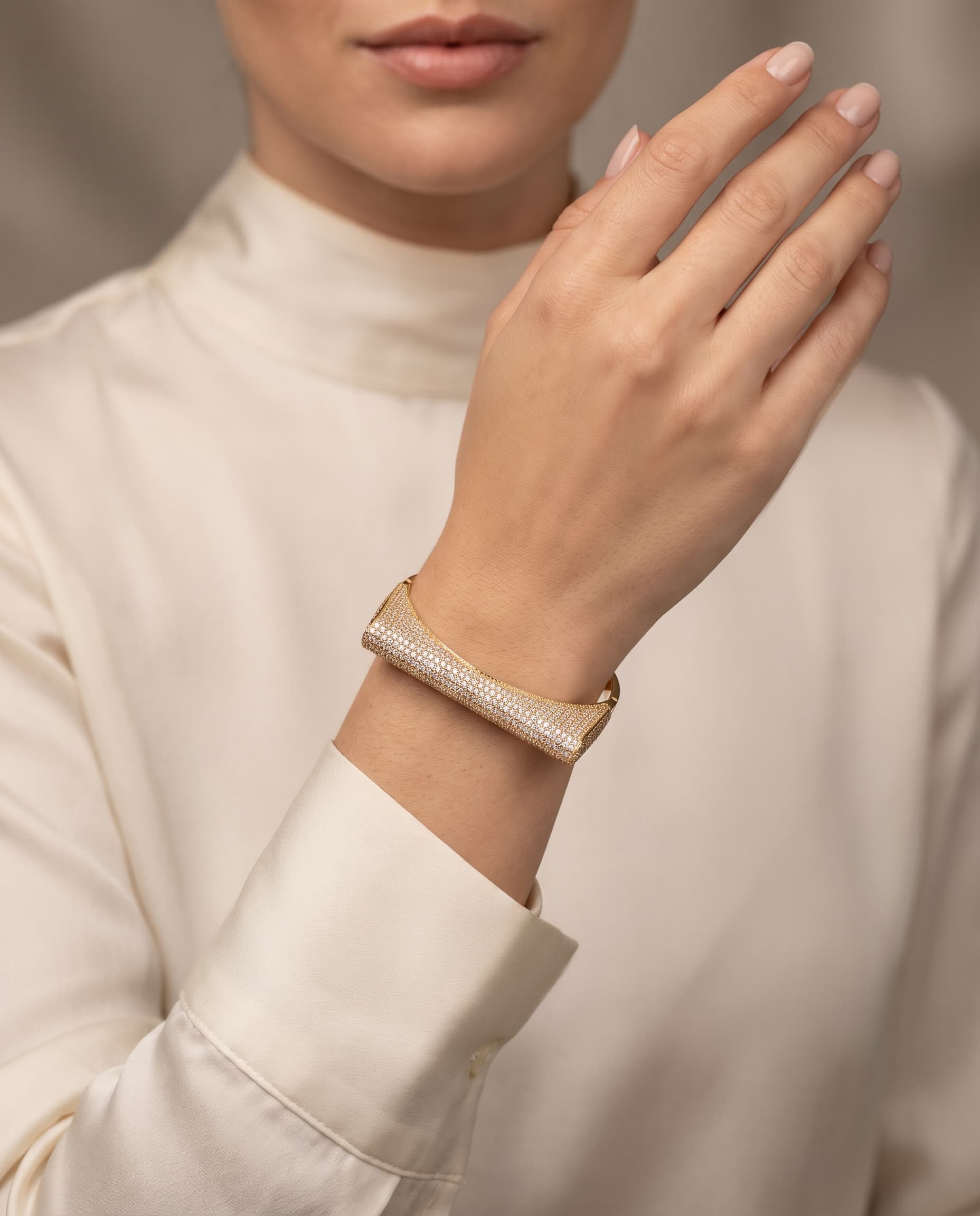 Bracelete Quadrado Cravejado